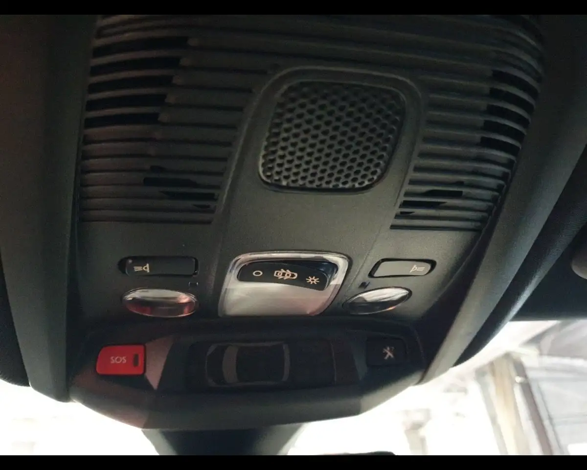 Peugeot 3008 2a serie Hybrid 136 e-DCS 6 GT, миниатюра 13