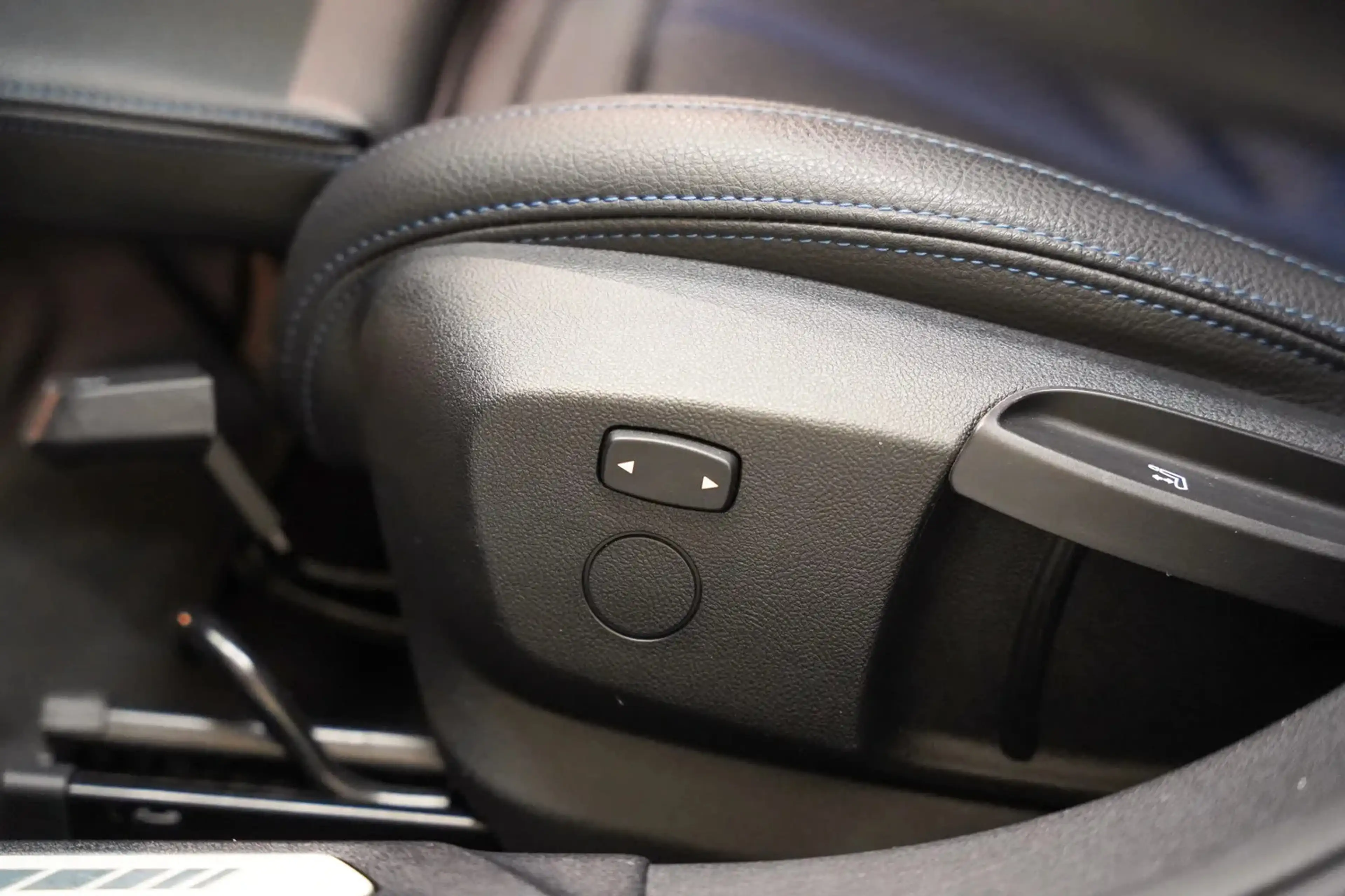BMW 118 1-serie 118i M Sport Aut. [ Panorama Live-cockpit — photo 14