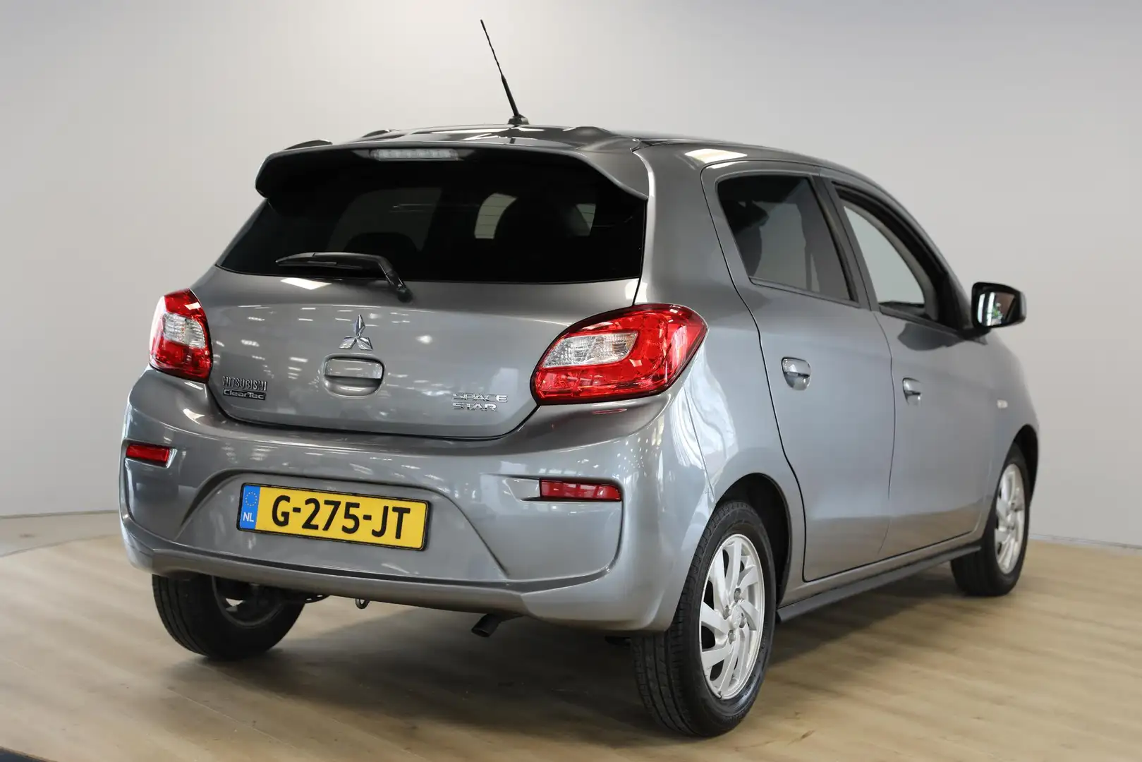 Mitsubishi Space Star 1.0 Active | Navi | Airco | Apple Carplay Grau - 2