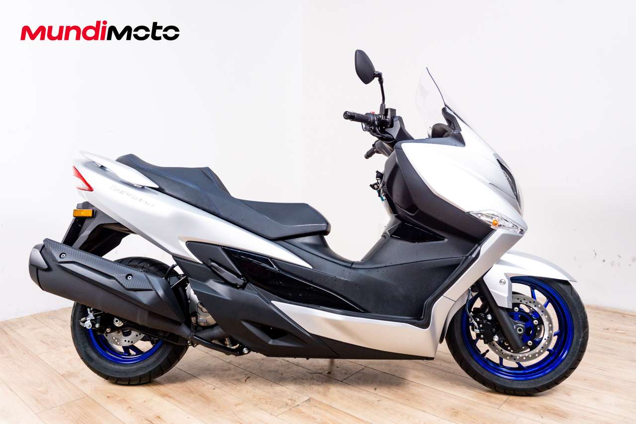 Suzuki Burgman 400