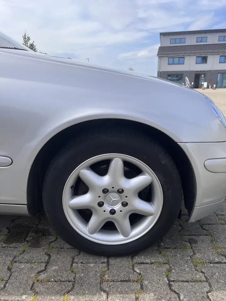 Mercedes-Benz C 180 Elegance, foto 12