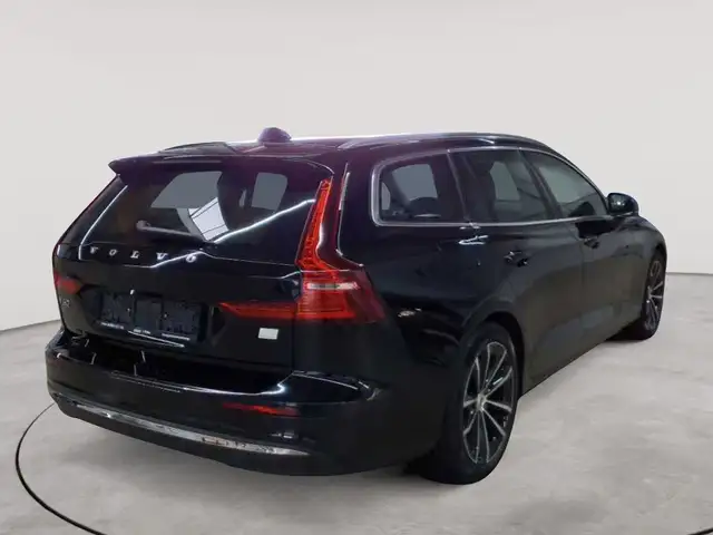 Volvo V60 view 4