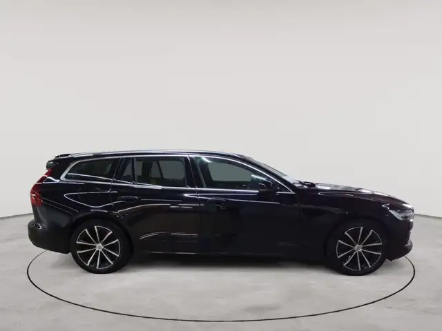 Volvo V60 view 3