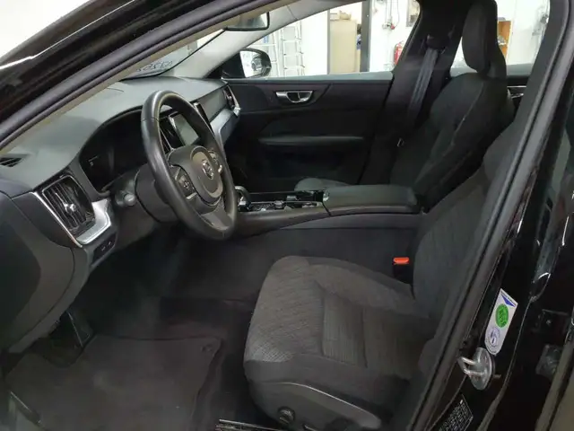 Volvo V60 view 7