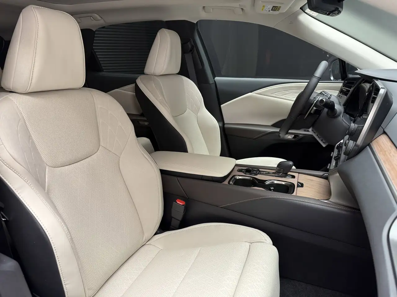 Lexus RX снимка Lexus RX