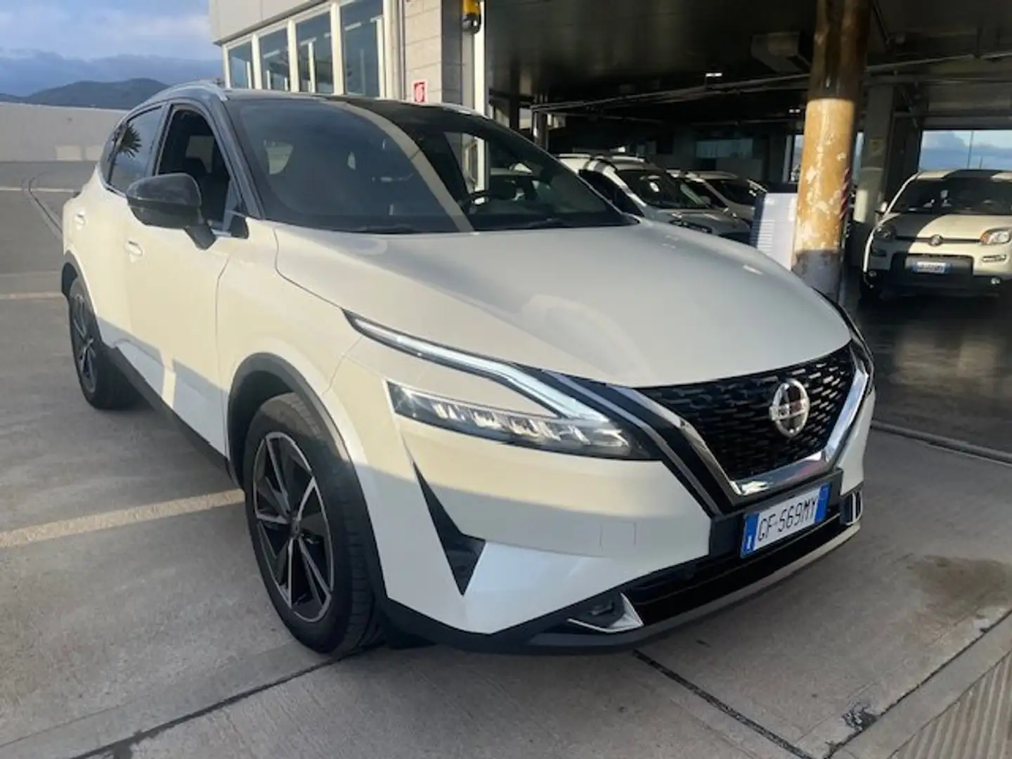 Nissan Qashqai Qashqai III 2021 1.3 mhev Tekna 2wd 140cv Bianco - 2