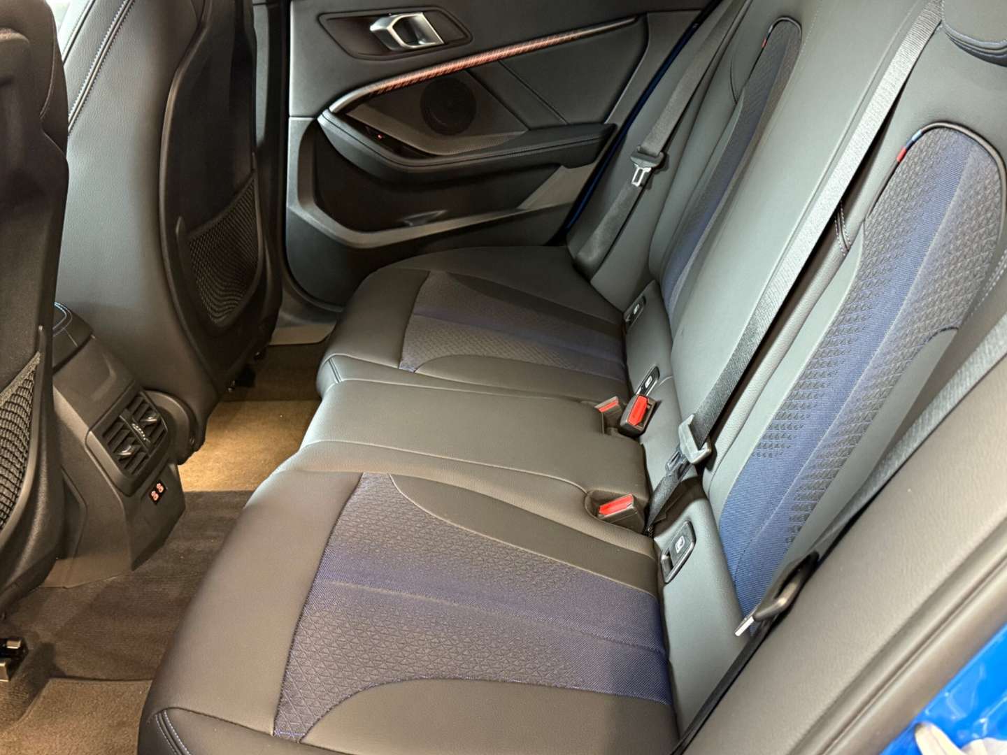 BMW 118 M Sport 118i - - Joinsteer - #5