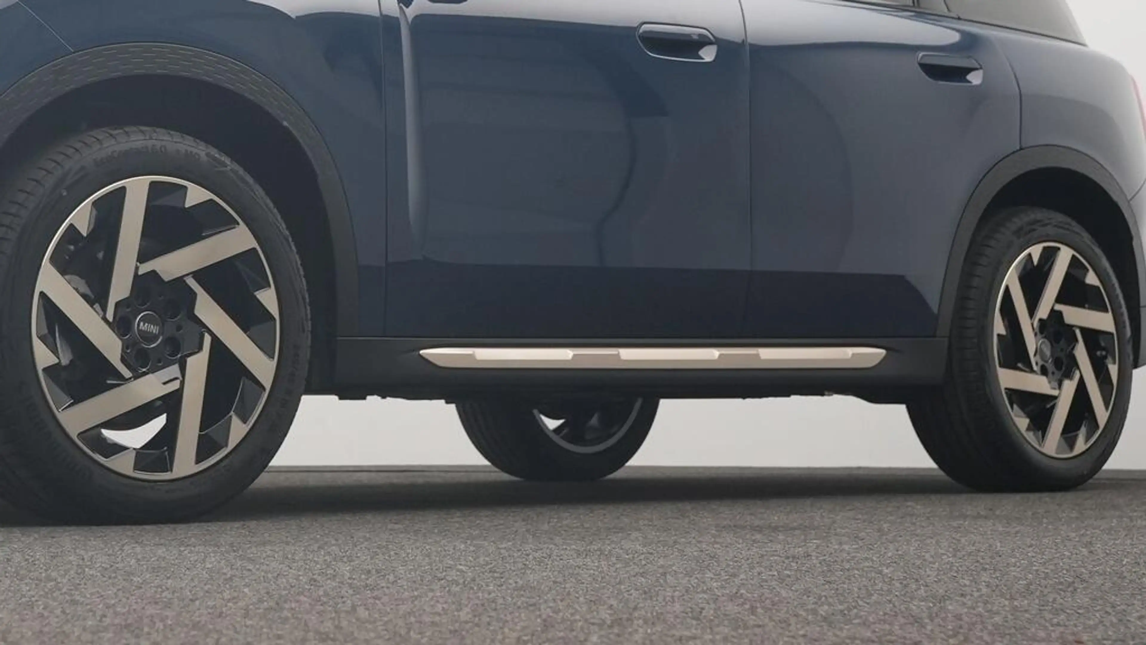MINI Countryman C Favoured Trim — photo 19