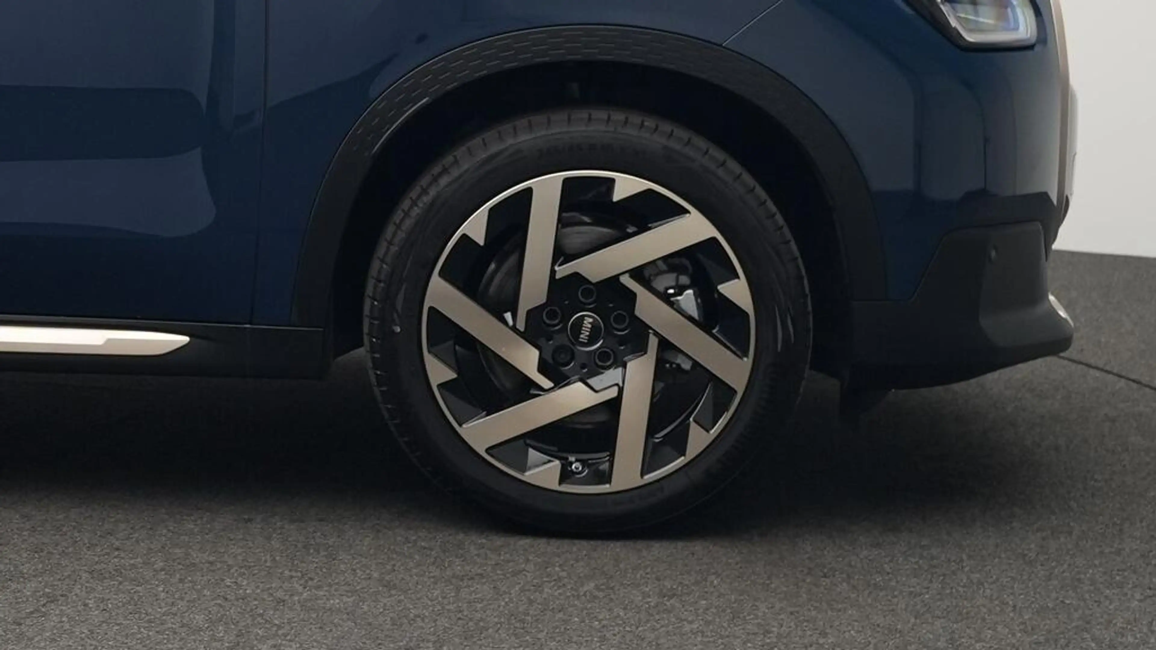 MINI Countryman C Favoured Trim — photo 12