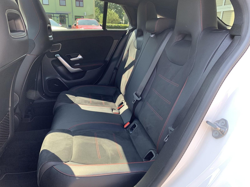 Mercedes-Benz CLA 35 AMG CLA35 AMG ShootingBrake Pano+Multibeam+Burmester — photo 11