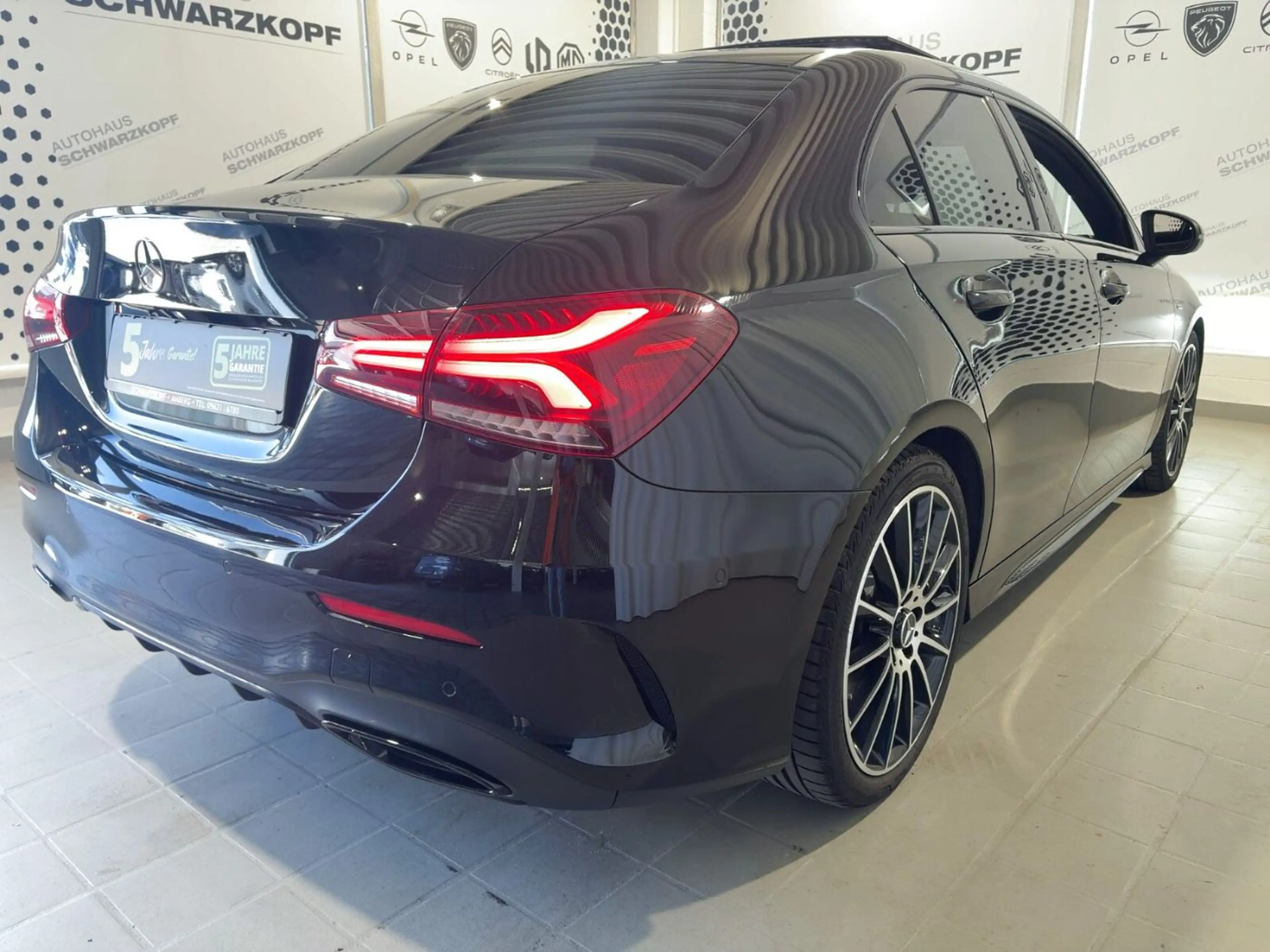 Mercedes-Benz A 250 Sitzheizung+Temopmat+Navi+Rückfahrkamera — photo 5