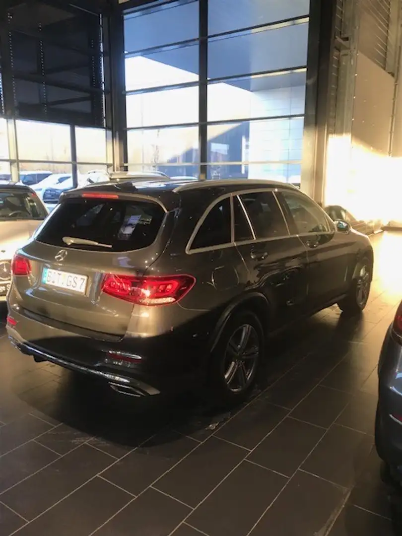 Mercedes-Benz GLC 400 d 4Matic 9G-TRONIC 3xAMG, Distr, Kamera, LED, AHK, Schwarz - 2