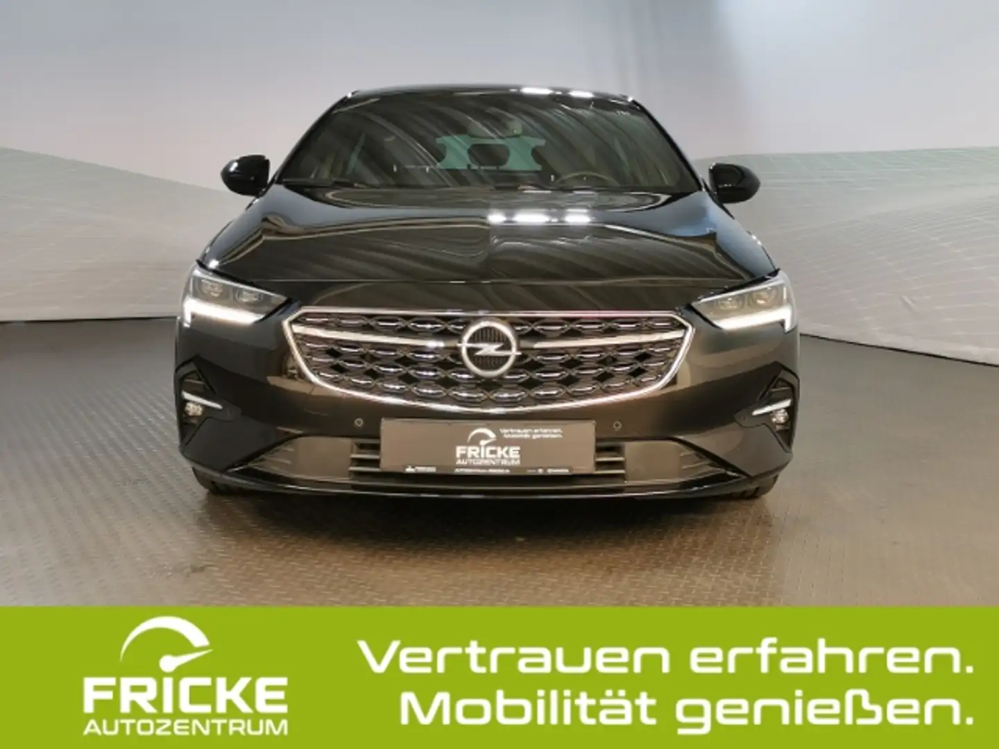 Opel Insignia GS Ultimate +Automatik+Navi+Leder+Anhängerkuppl. Schwarz - 2