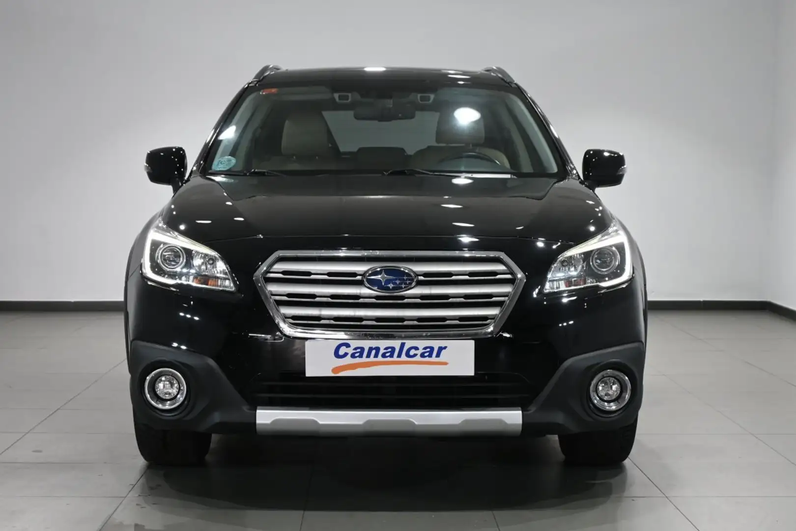 Subaru OUTBACK 2.5i Executive Plus CVT Negro - 2