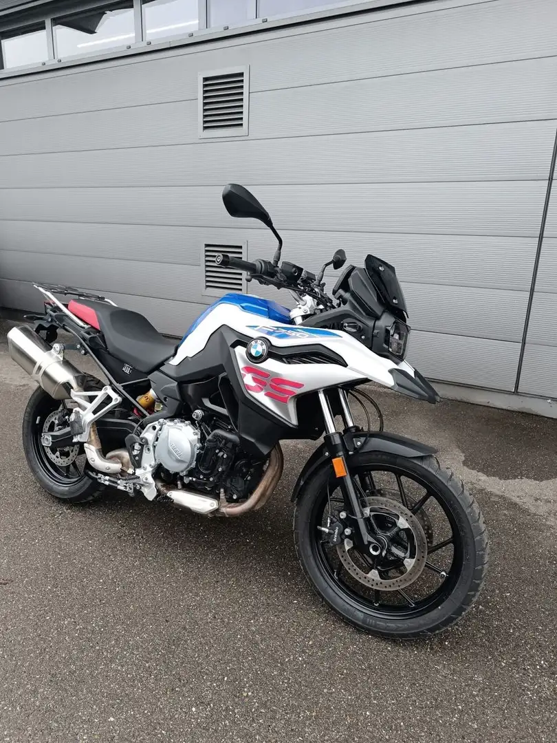 BMW F 750 GS mit Werksgarantie bis 2027 alle Pakete Bílá - 1
