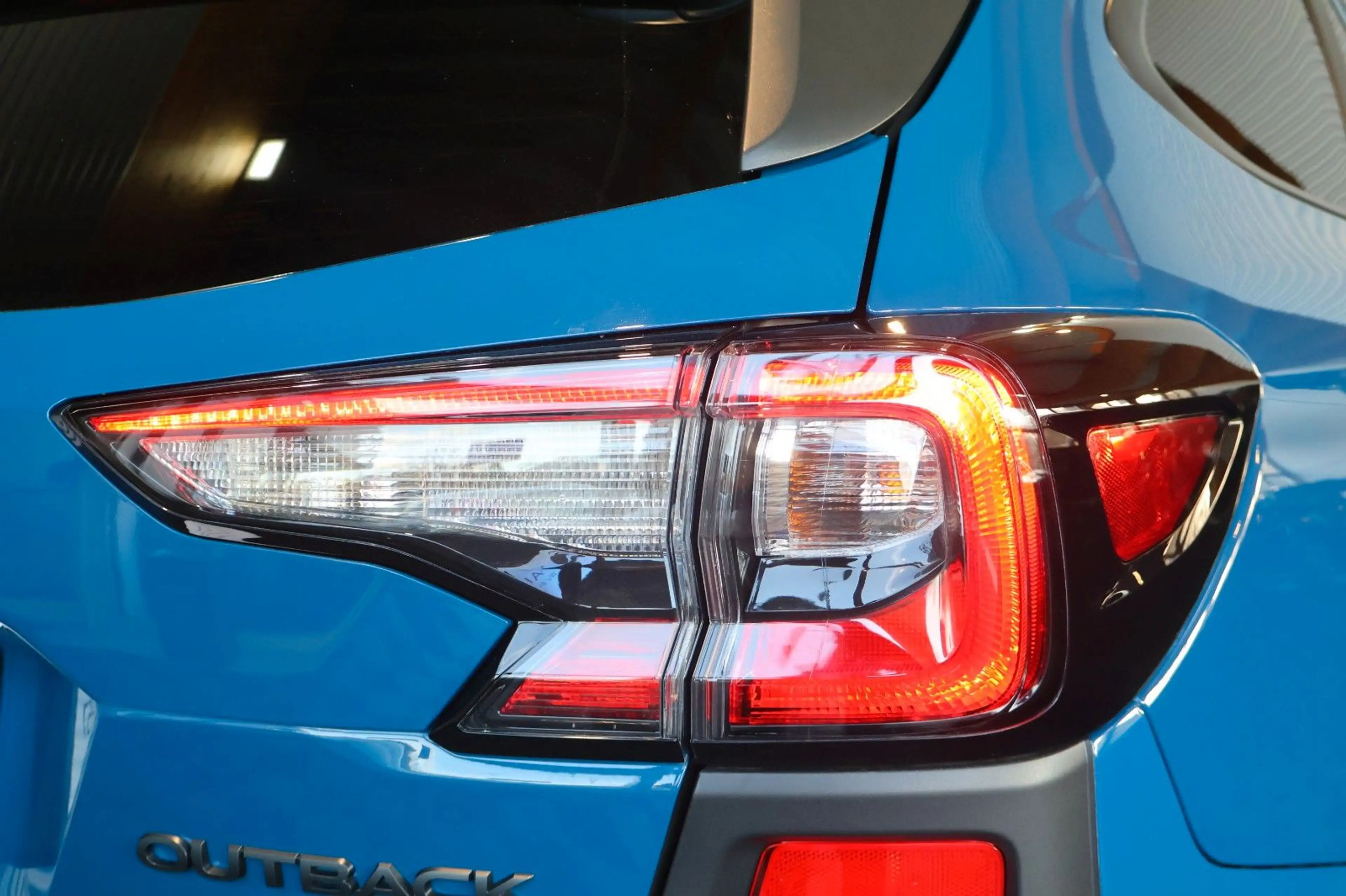 Subaru OUTBACK 2.4L WILDERNESS/RÜCKFAHRKAMERA/CARPLAY — photo 6