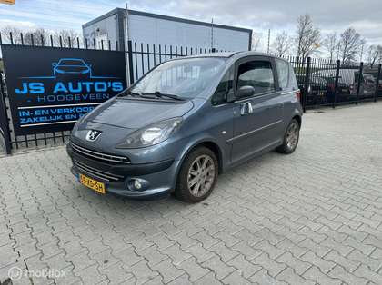 Peugeot 1007 1.6-16V Gentry