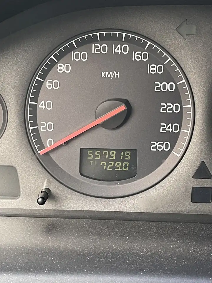 Volvo V70 2.5 D, foto 7