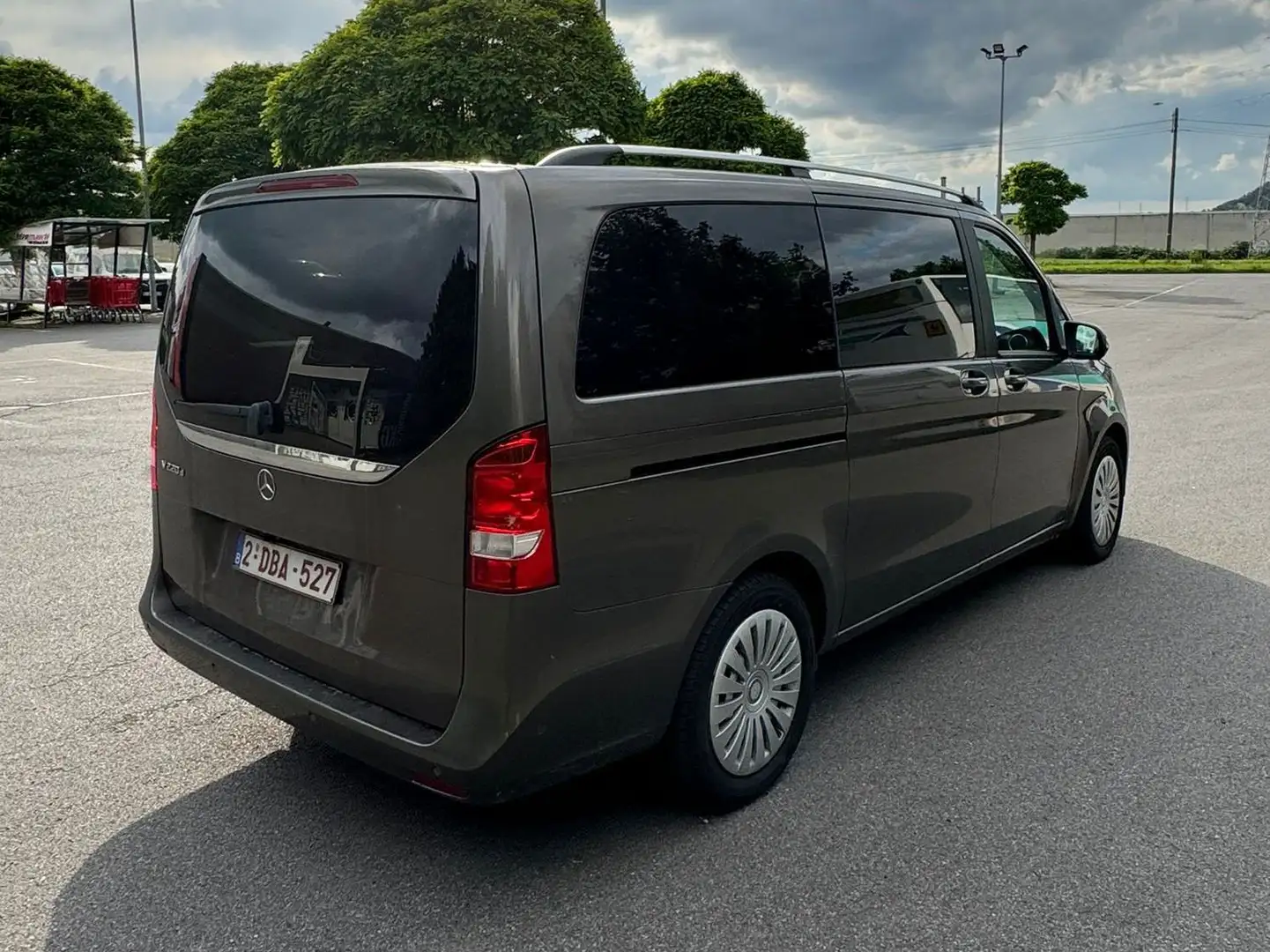 Mercedes-Benz V 220 V 220 d MWB Avantgarde Béžová - 2