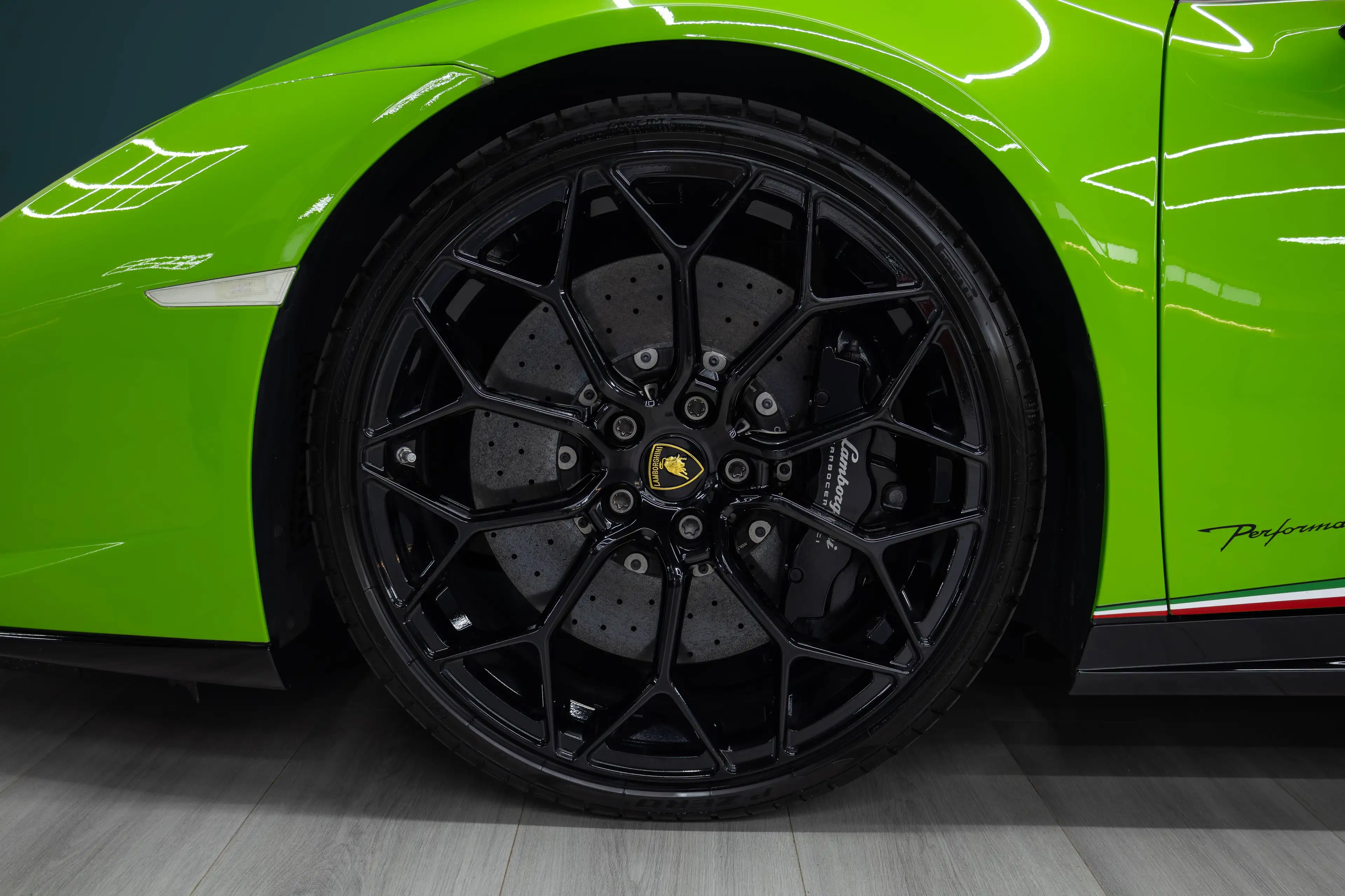 Lamborghini Huracán PERFORMANTE LP 640-4 — photo 8