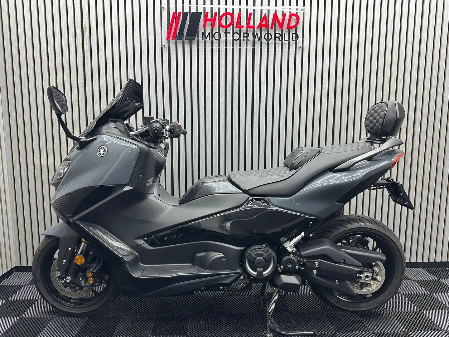 Yamaha TMAX 560 Tech Max - 2
