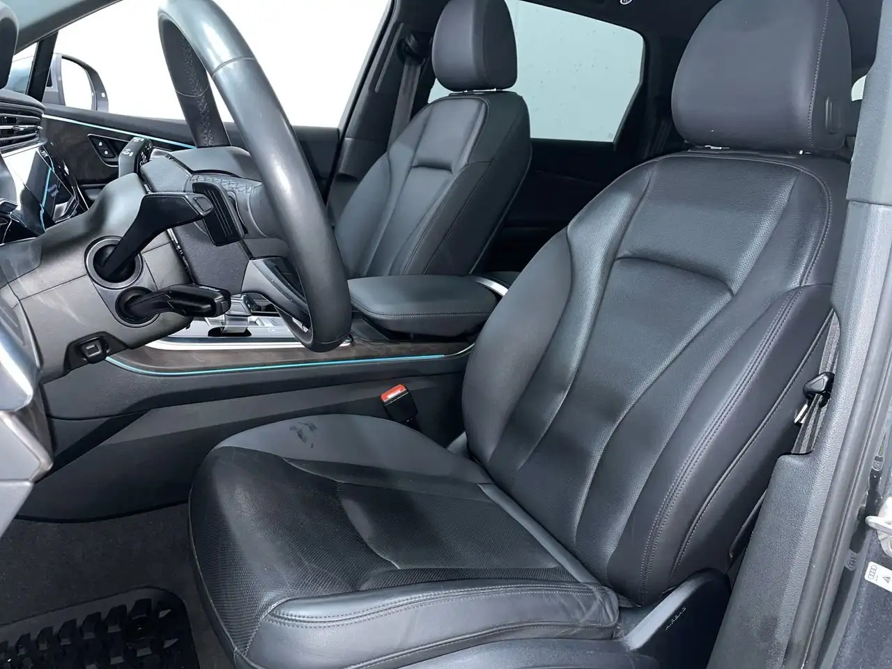 Audi Q7 снимка Audi Q7
