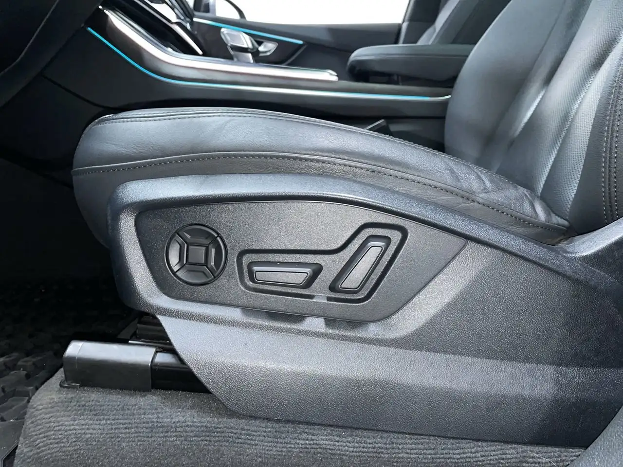 Audi Q7 снимка Audi Q7