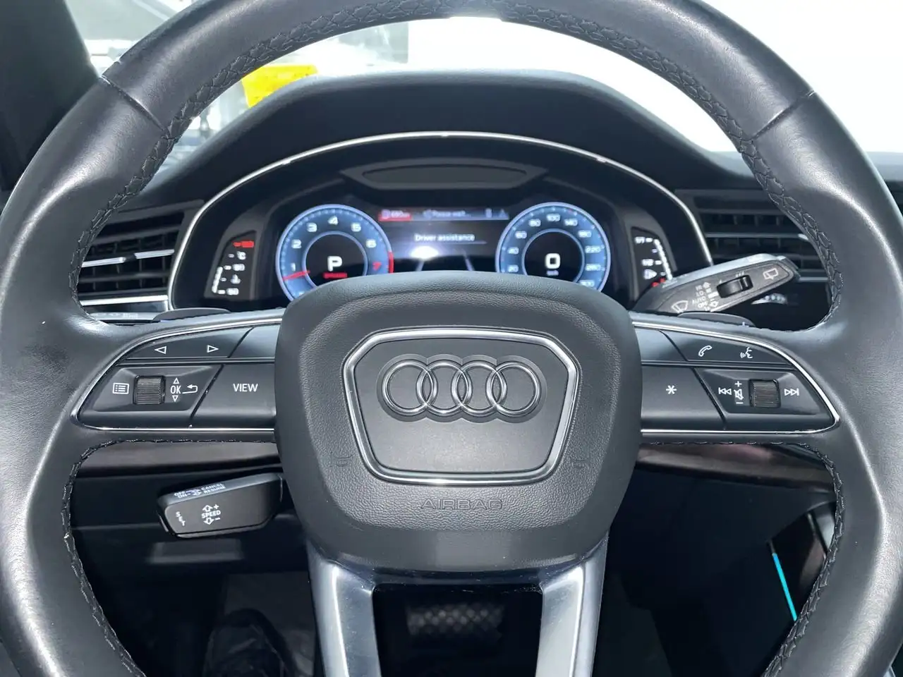 Audi Q7 снимка Audi Q7
