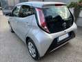 Toyota Aygo 5pt 1.0 Benz. 70cv x-pure CAMERA/TEL/CLIMA PERF. Argento - thumbnail 5