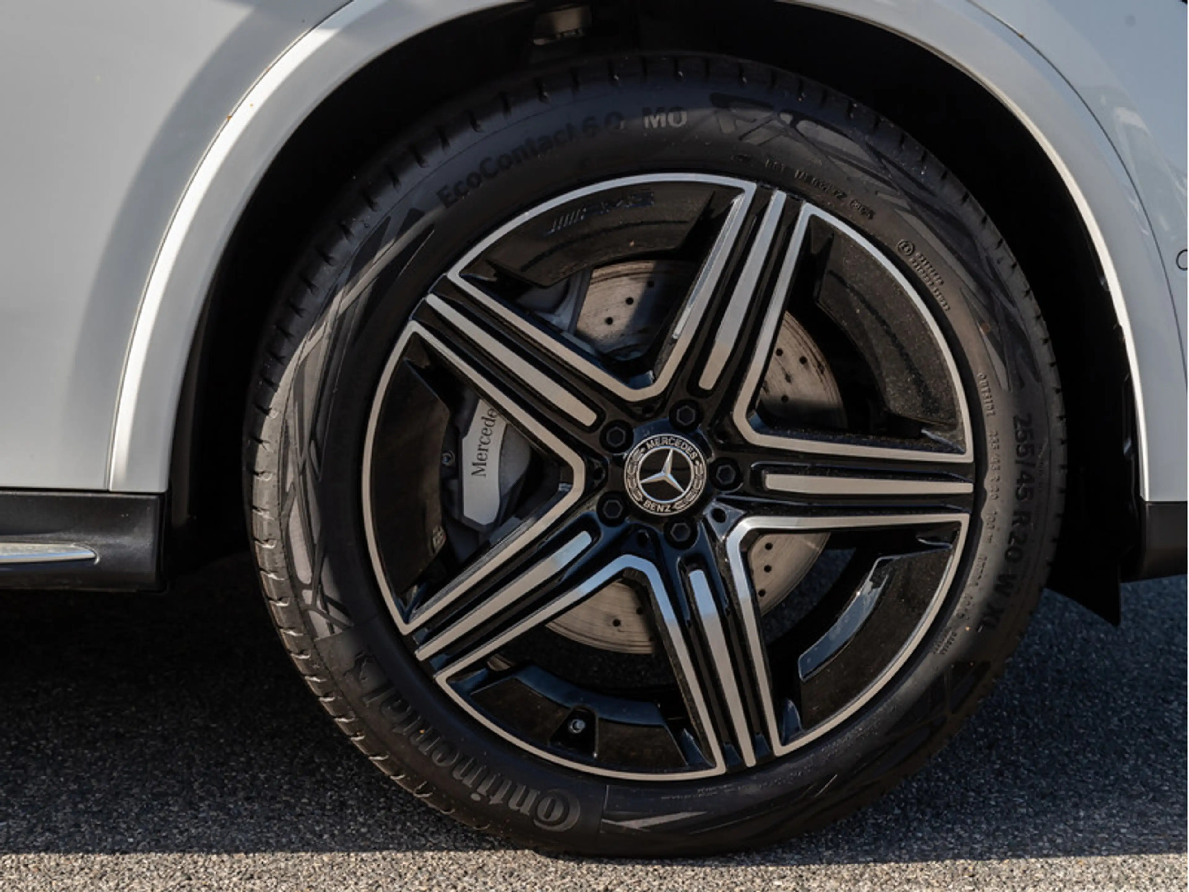 Mercedes-Benz GLC 220 d 4M AMG-Sport/DIGITAL/360/Pano/AHK/20' — photo 8