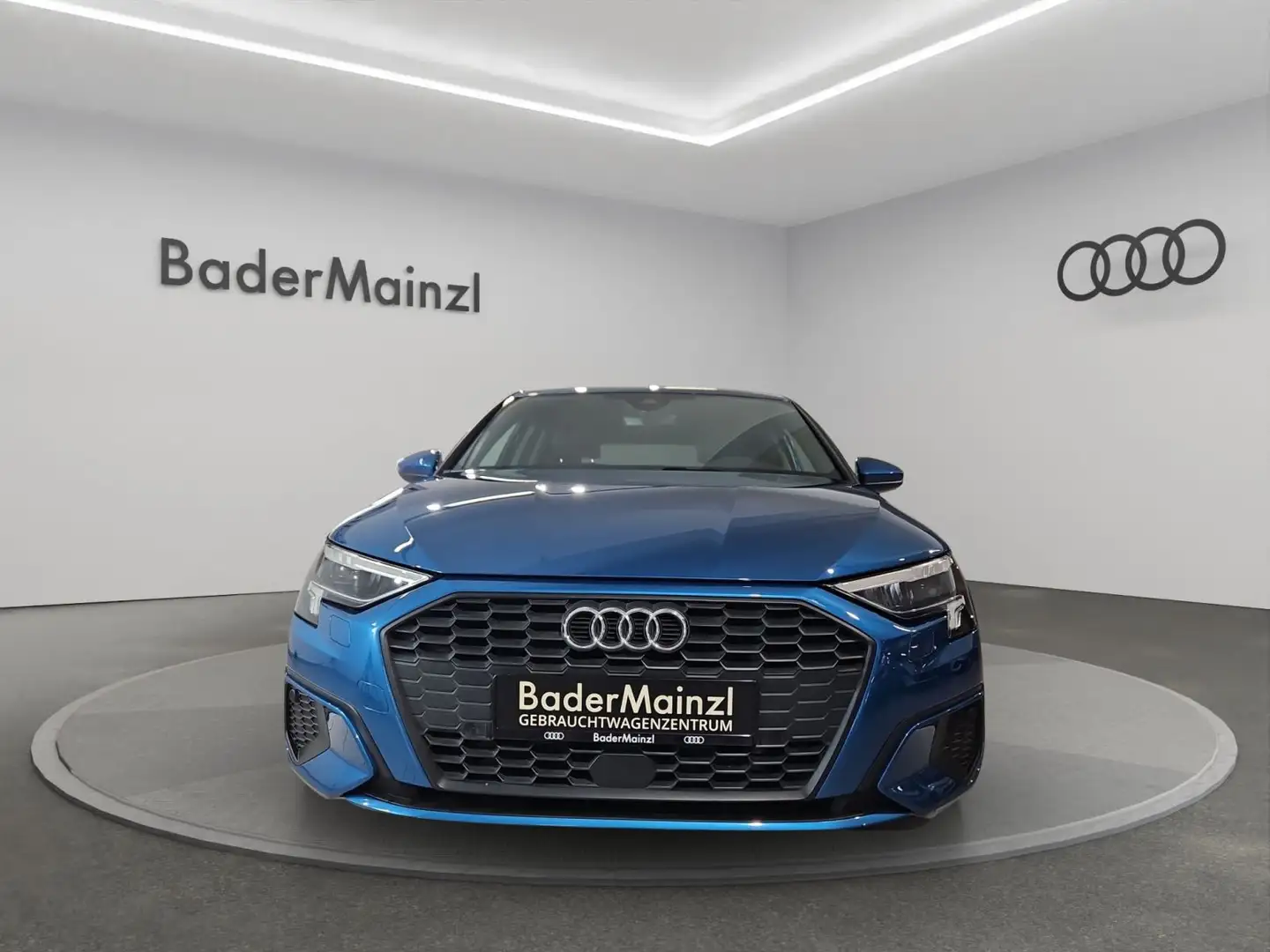 Audi A3 TFSI e 40 e 150(204) kW(PS) S troni Blau - 2