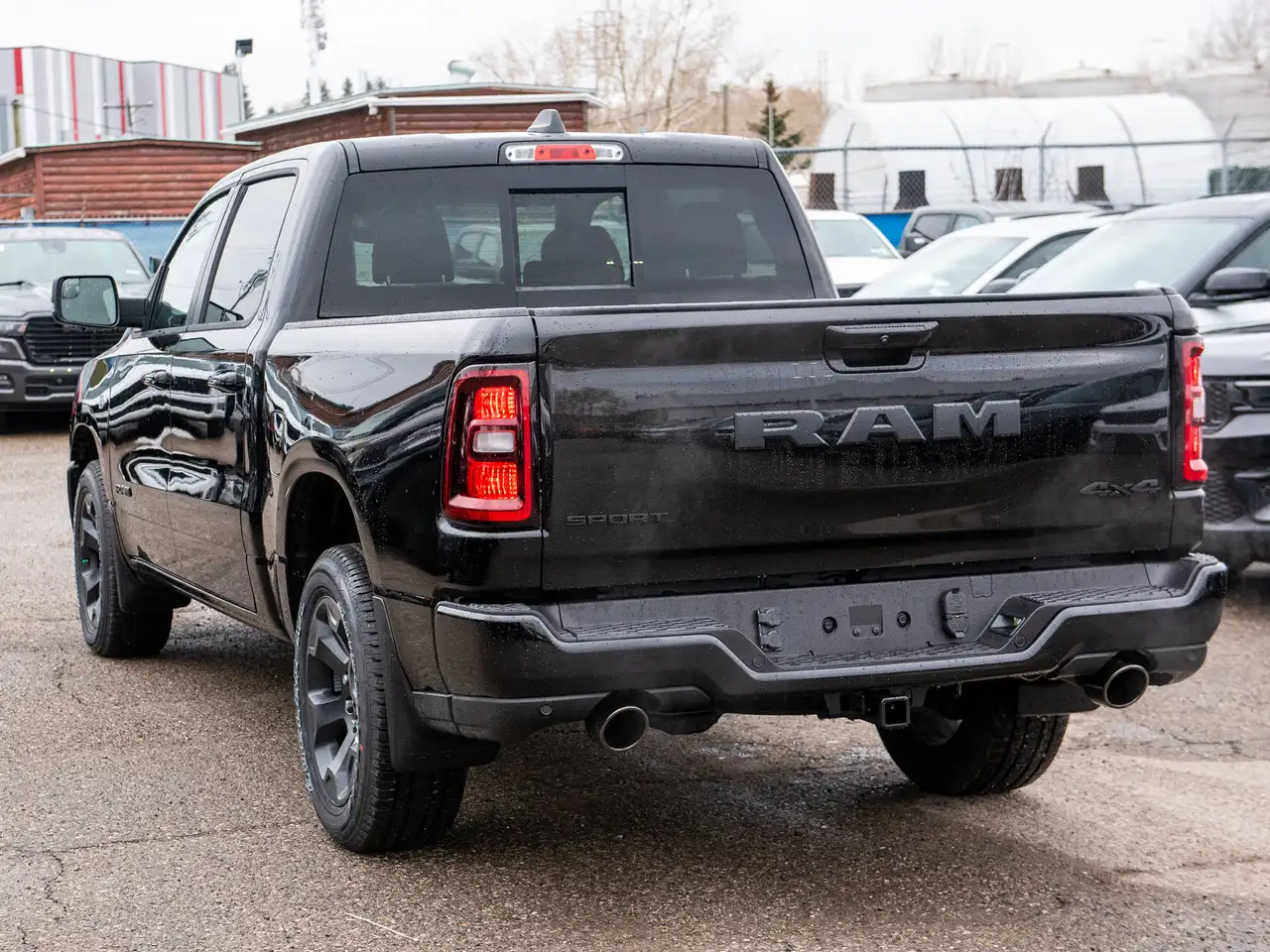 RAM 1500 снимка RAM 1500