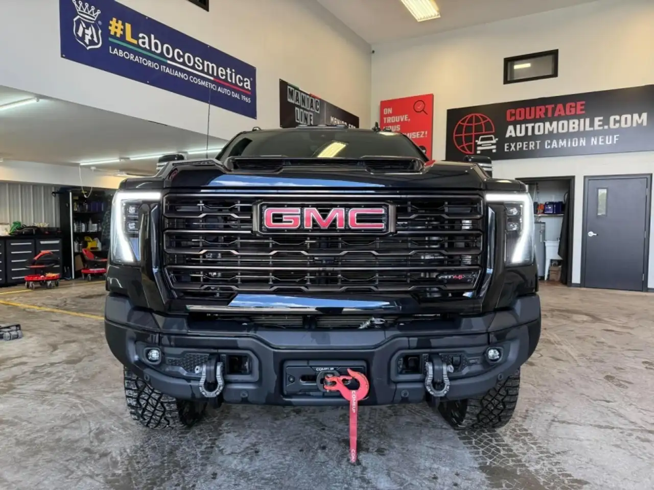 GMC Sierra 2500HD снимка GMC Sierra 2500HD
