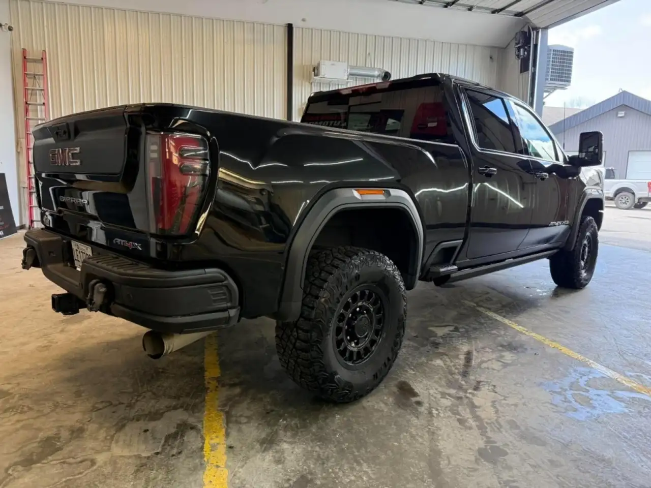 GMC Sierra 2500HD снимка GMC Sierra 2500HD