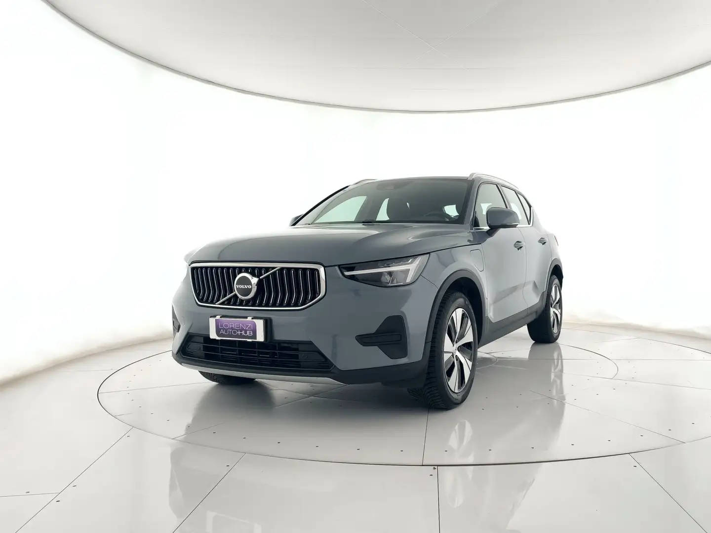 Volvo XC40 1.5 t4 recharge phev Core auto NEOPATENTATI+CAMERA Grigio - 2