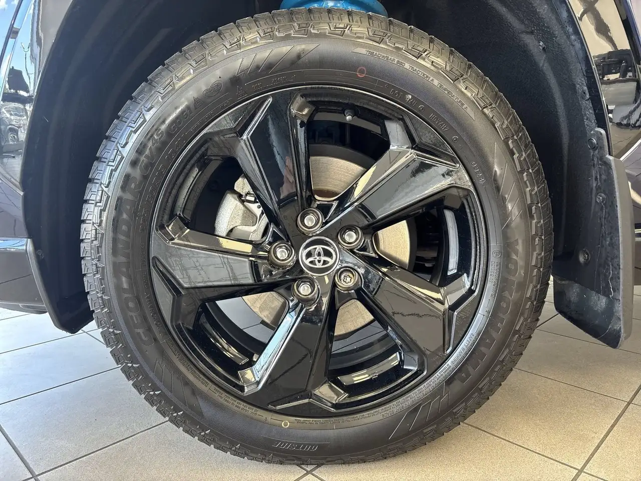 Toyota RAV 4 снимка Toyota RAV 4