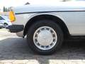 Mercedes-Benz 200 T, 4 Gang, Schiebedach, schöner Zustand srebrna - thumbnail 9