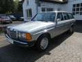 Mercedes-Benz 200 T, 4 Gang, Schiebedach, schöner Zustand srebrna - thumbnail 1