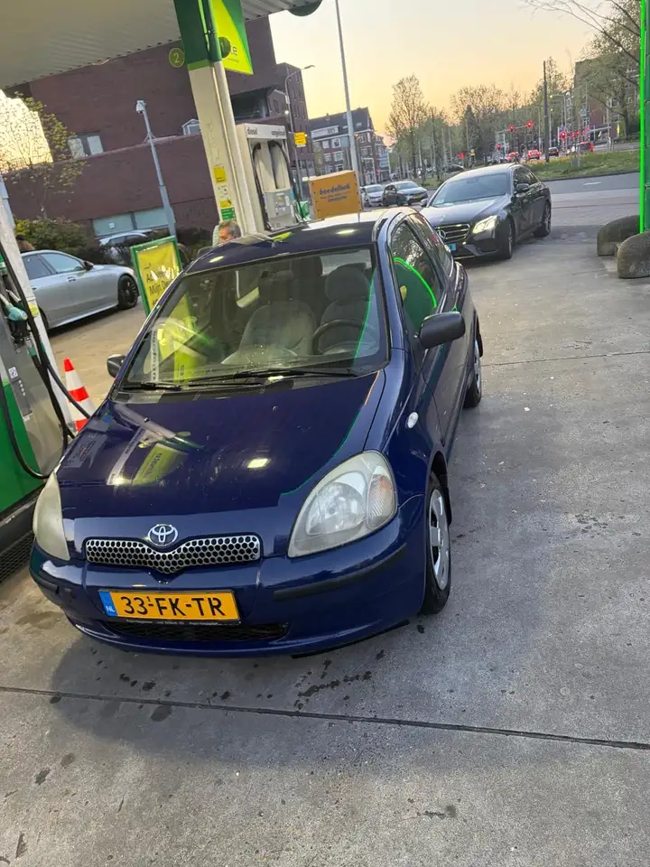 Toyota Yaris 1.3 16v Luna, foto 1