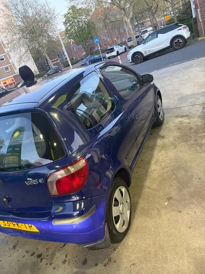 Toyota Yaris 1.3 16v Luna, foto 7