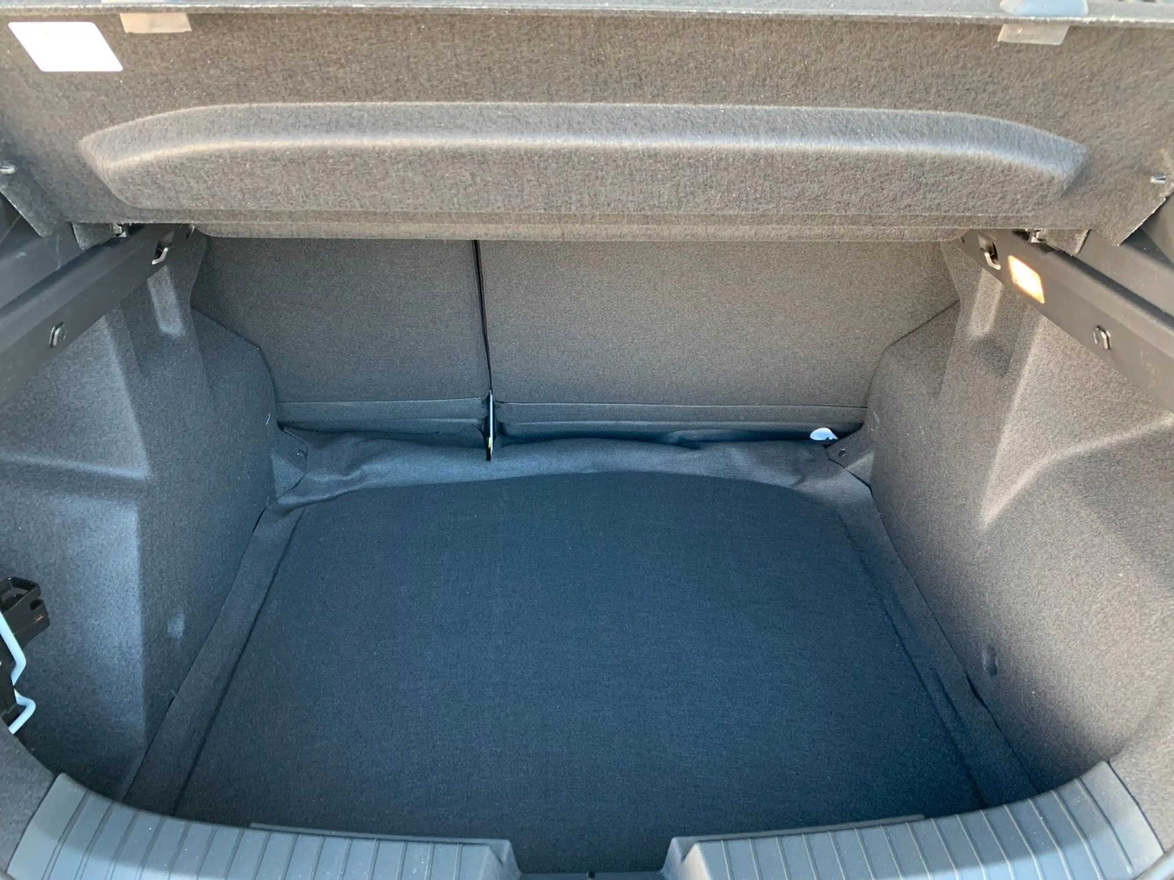 Dacia Duster 140PS Expression AppConecct/Kamera/LED/PDC — photo 8