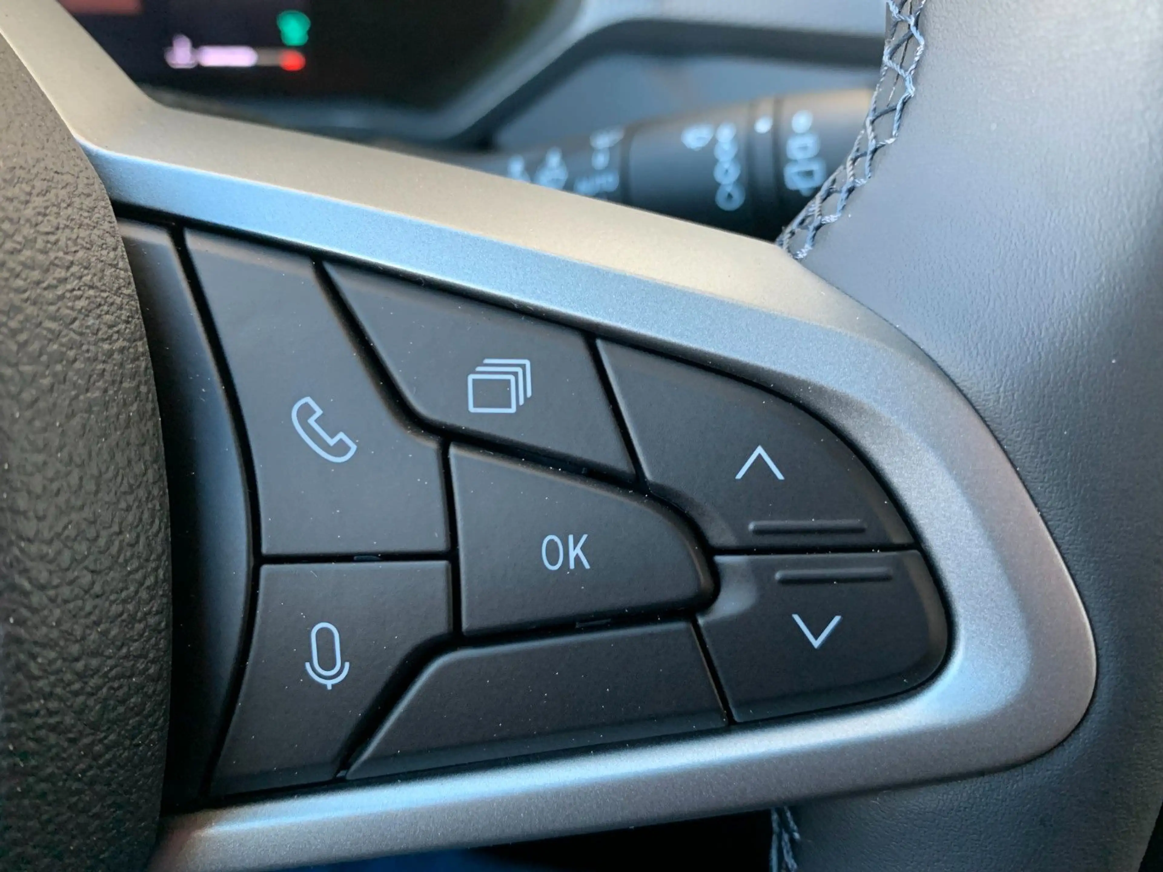 Dacia Duster 140PS Expression AppConecct/Kamera/LED/PDC — photo 15