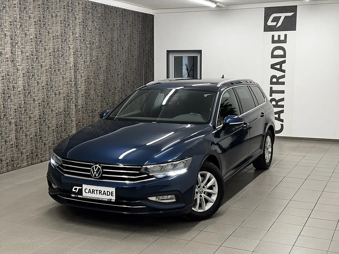 Volkswagen Passat Variant Business 2,0 SCR TDI DSG / LED/ VIRTUAL/ ACC/ N... Blau - 2