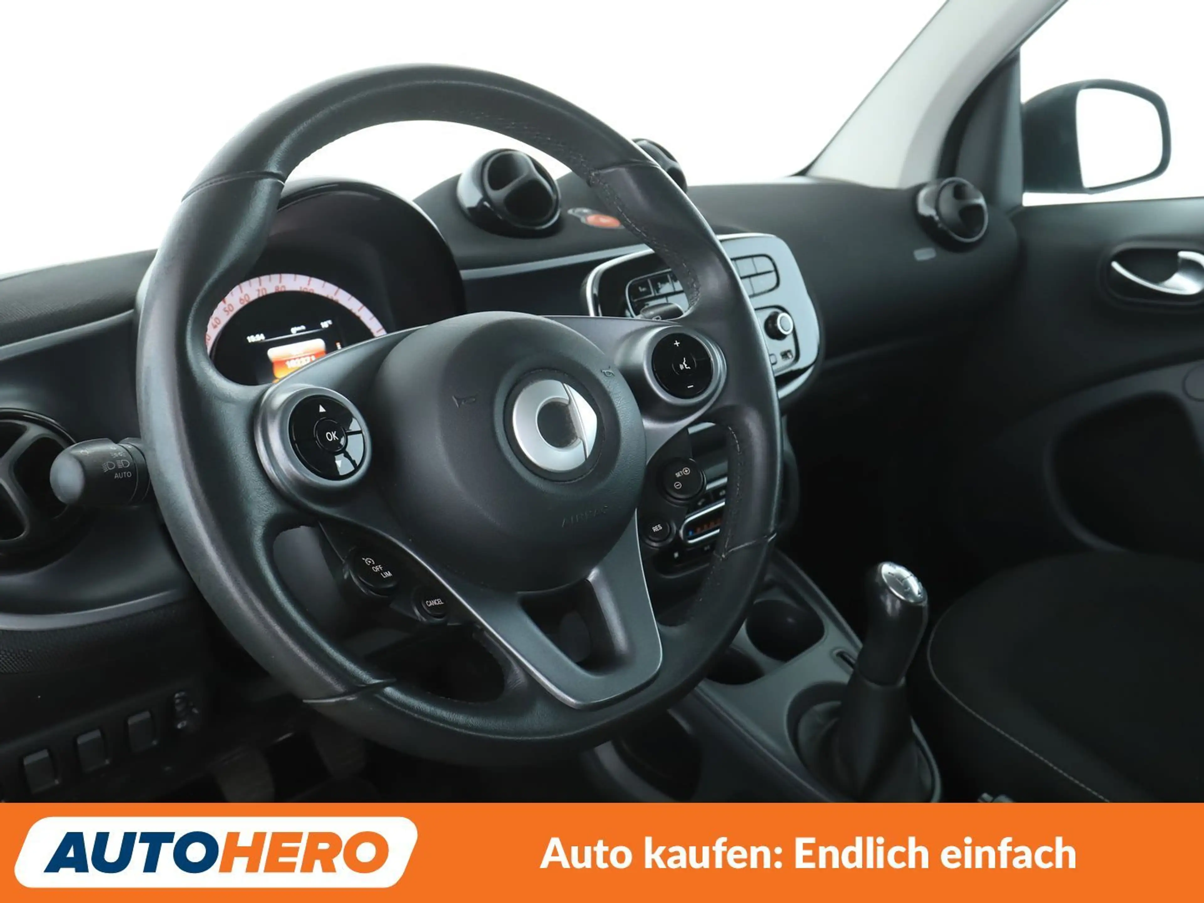 smart forTwo 1.0 passion*SHZ*PANO*KLIMA*TEMPO*GARANTIE* — photo 11