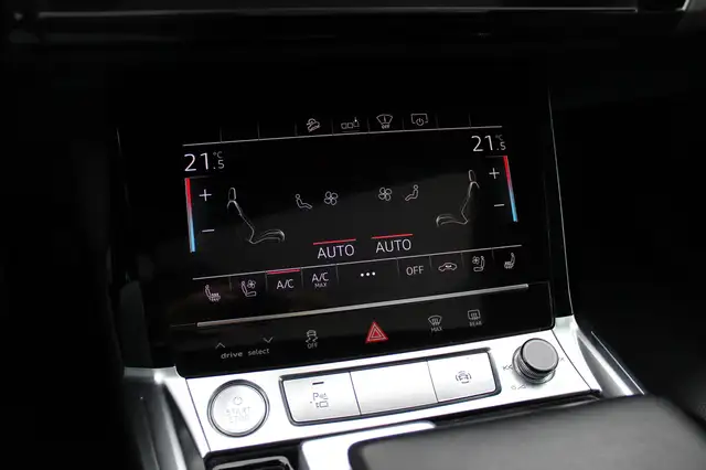 Audi E-Tron view 30