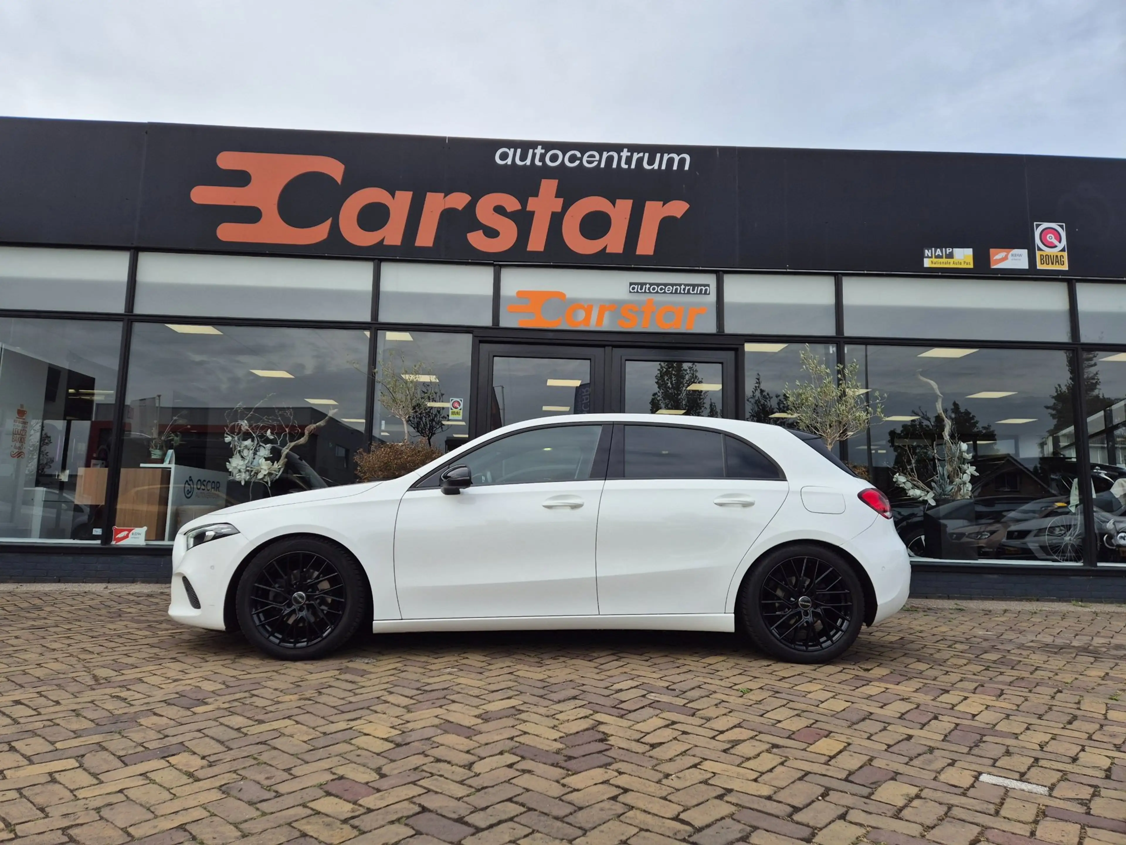 Mercedes-Benz A 200 Business Solution Plus Upgrade|Navi|Camera|Cruise — photo 4