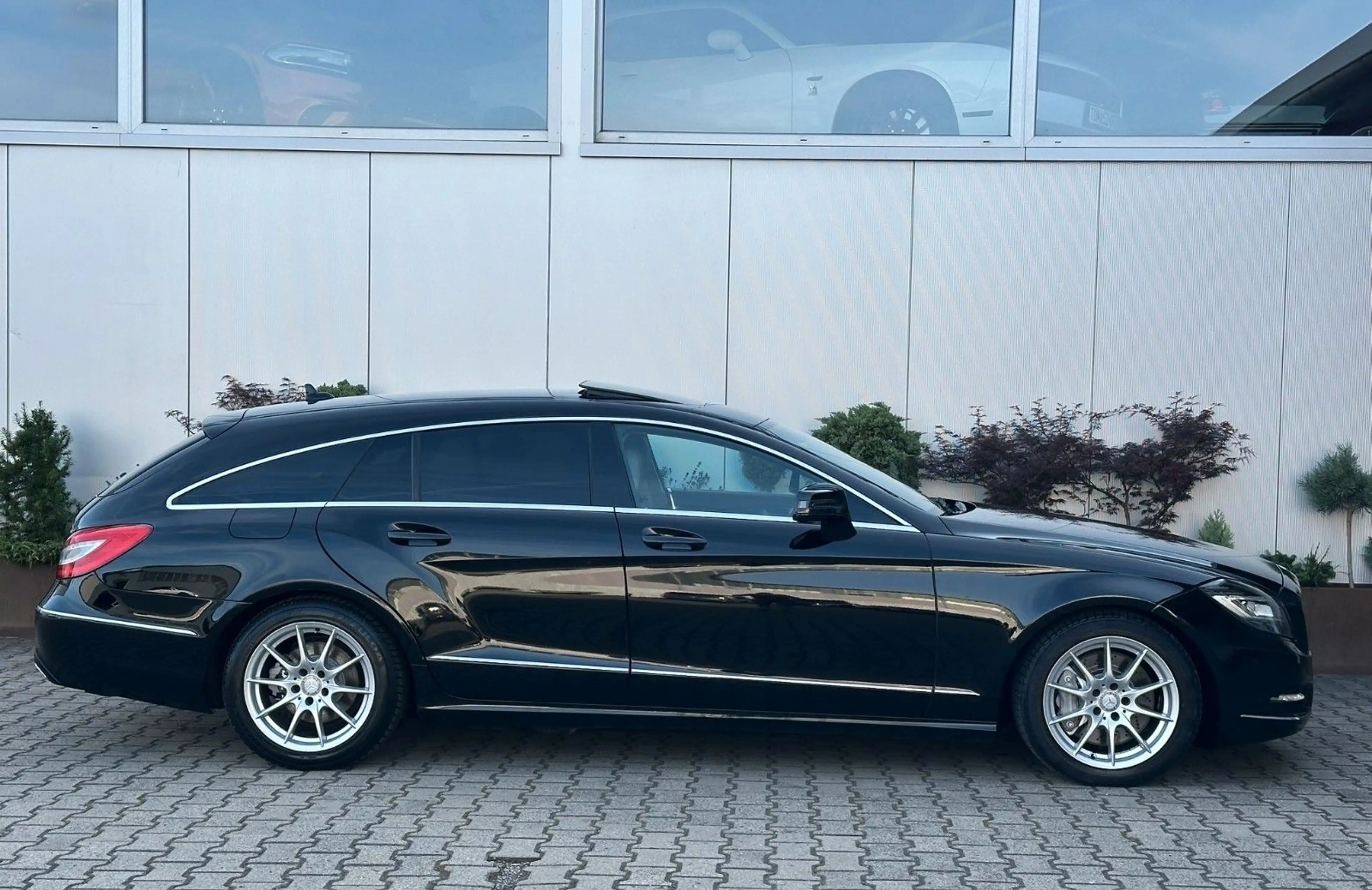 Mercedes-Benz CLS 350 CDI BlueEfficiency 4Matic — photo 3