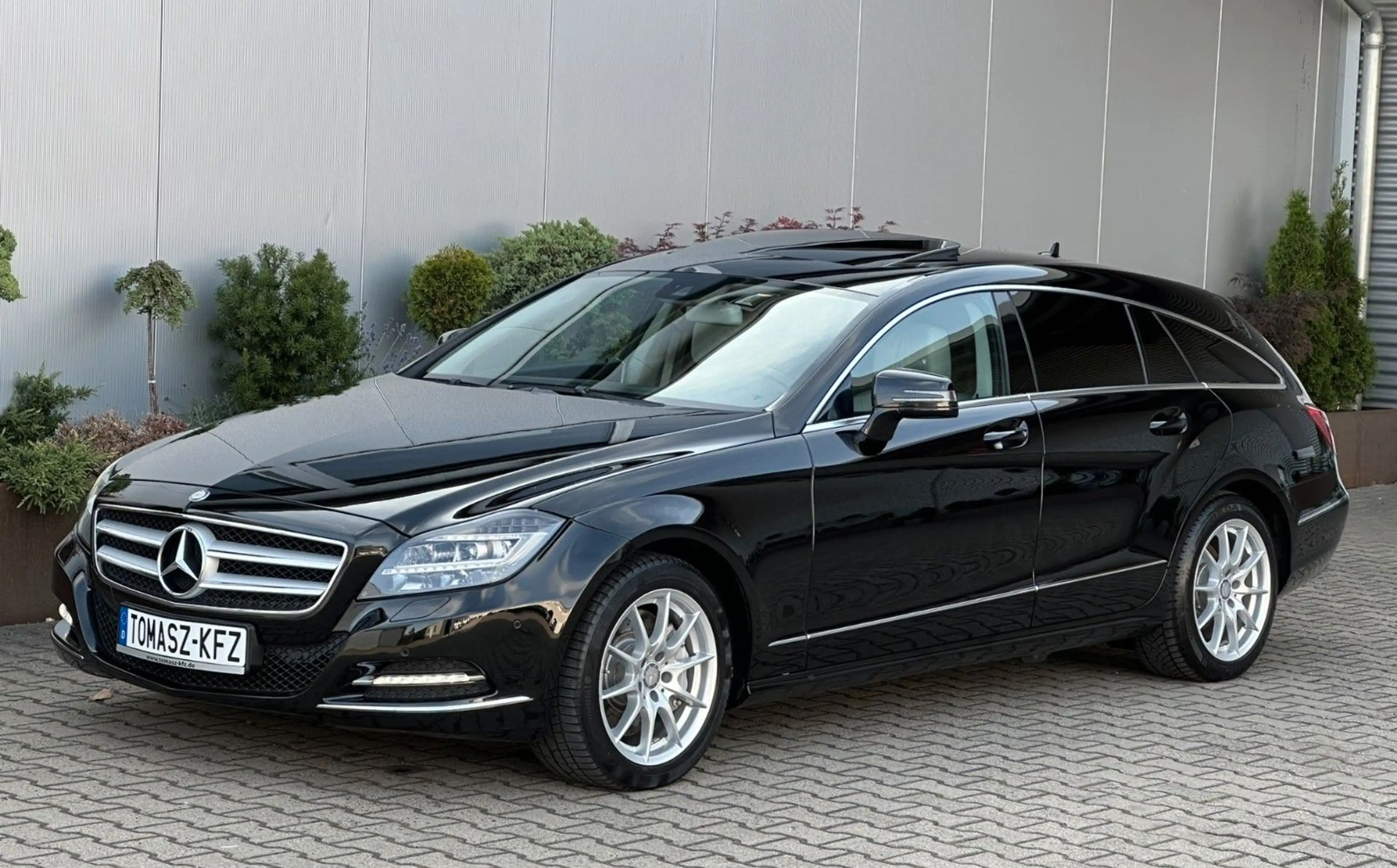 Mercedes-Benz CLS 350 CDI BlueEfficiency 4Matic — photo 2