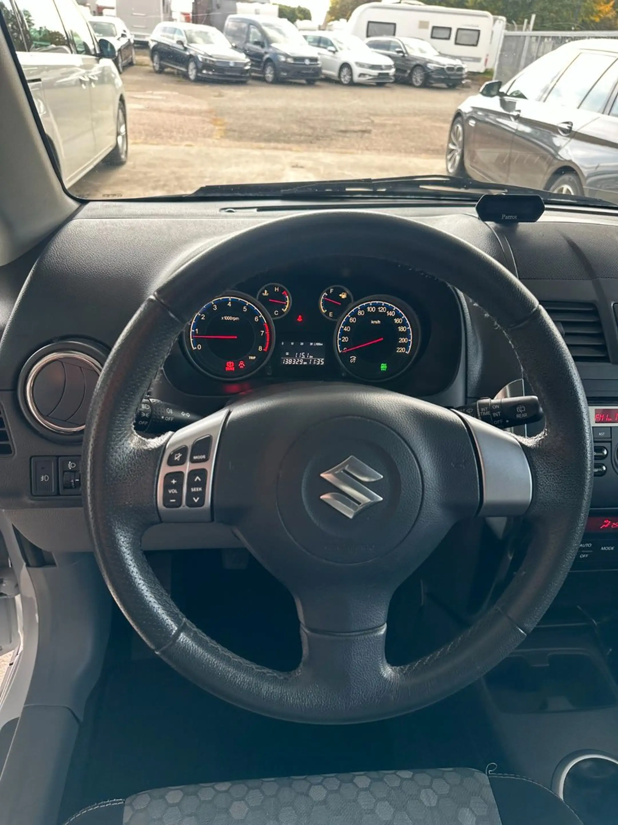 Suzuki SX4 Classic Style 4X4 / Sitzheizung / AHK — photo 16