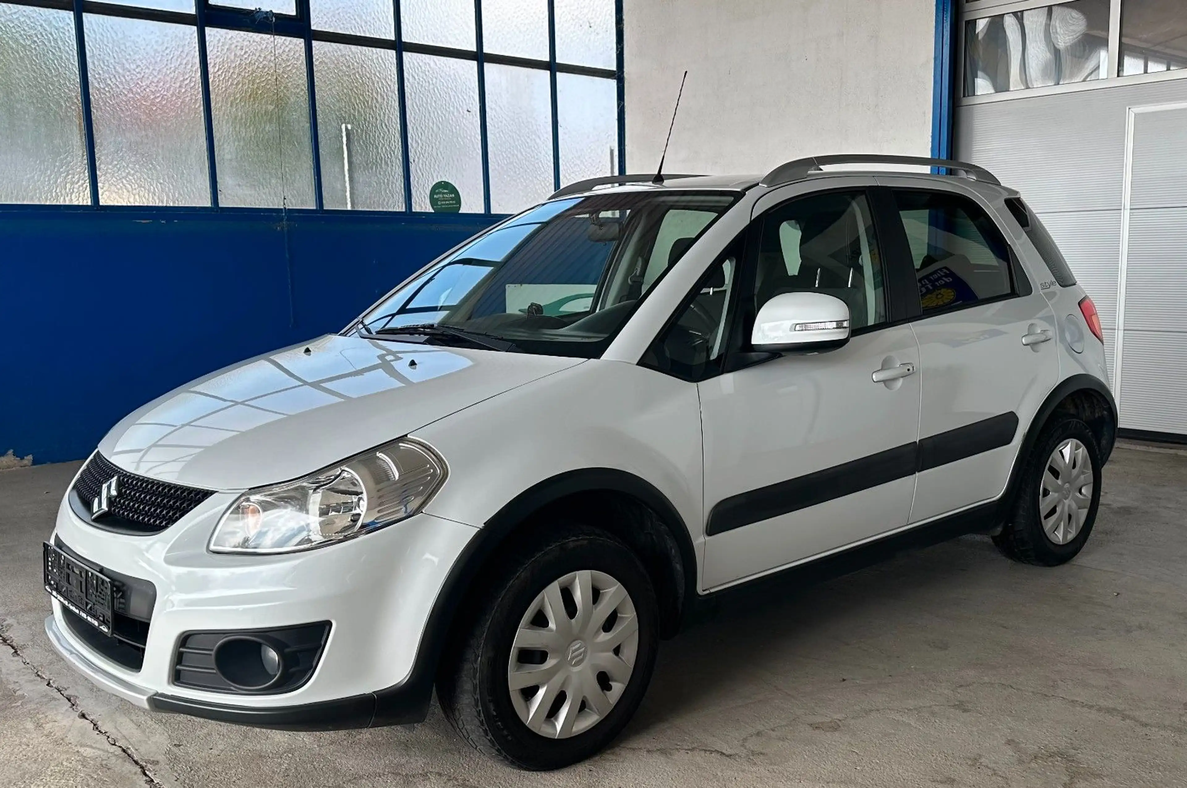 Suzuki SX4 Classic Style 4X4 / Sitzheizung / AHK — photo 3